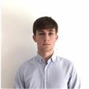 Estudiante de grado de inteligencia artificial en inglés con Cambridge Advanced Certificate