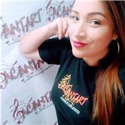 Profesora de canto integral, con más de 10 años de experiencia, disponible para clases online y presenciales.