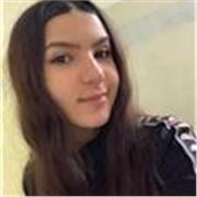 studentessa iscritta al corso turistico, disponibile a impartire lezioni di spagnolo (latinoamerica/spagna) inglese e francese