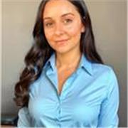 Profesora de Inglés nativa, divertida y profesional con muchos años de experiencia