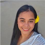 English tutor offering online lessons for
beginners and school or Private tutor.