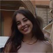 Laureata in Lingue e letterature straniere, insegno inglese a Bologna per ogni fascia d’età!
