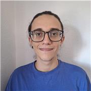 Profesor multidisciplinar quiere enseñar