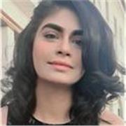 Experienced English Teacher Helping Students Improve Communication Skills.