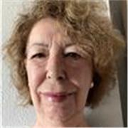 Profesora de matemáticas con amplia experiencia (34años). 
Daría clases en remoto a alumnos de cualquier nivel 