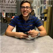 Étudiant en première année cycle ingénieur donne des cours particuliers aux élèves de lycée