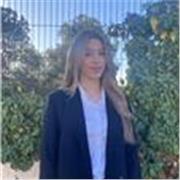 Soy titulada en atención a personas en situación de dependencia y educación infantil, me apasiona este ámbito.