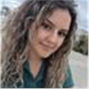 Estudiante de Filología hispánica. Con experiencia en clases de Lengua castellana y literatura y repaso de ortografía.