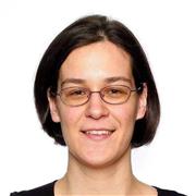 English and French tutor since 2011 with online teaching experience