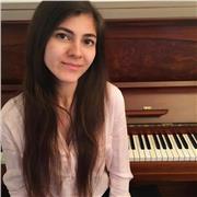 Chica italiana ofrece clases de italiano