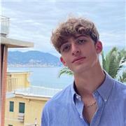 Offro ripetizioni di inglese e aiuto compiti a studenti di elementari, medie e superiori