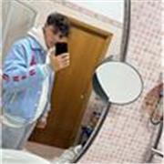 Sono un ragazzo che frequenta l’università di Napoli, impartisco lezioni per aiuto compiti a ragazzi di scuola media o elementare