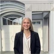 Ich gebe Nachhilfe in Englisch von der ersten bis zur achten Klasse