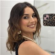 Profesora de Economía y Empresas apto para todas las edades.