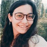 Profesora de ingles imparte clases a niños y adultos que quieran aprender o mejorar su nivel del idioma