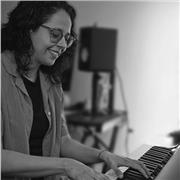 Clases de Piano, lenguaje musical, Guitarra, armonía, composición