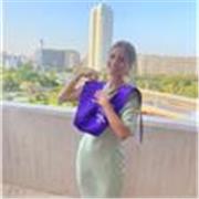 Graduada en logopedia y cursando actualmente ingeniería aeroespacial. Con experiencia dando clases de repaso de ESO.