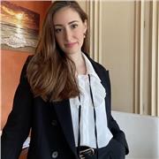 Dottoressa in Giurisprudenza offre lezioni di Diritto