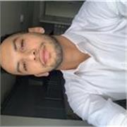 25 yo man who is passionate about languages in general. Have some experience in teaching French communication and writing skills. 
