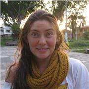 Profesora de natación, para mejoramiento de técnica y planes de entrenamiento