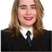 Professora titulada en filologia catalana i en un màster teatral en camí. Puc fer classes online i presencial. Nens i adolescents.