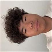 Entrenador cercano, dinámico y motivador, enfocado en el crecimiento deportivo y personal. Podría dar clases para cualquier edad.