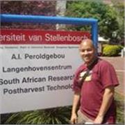 I am positive and hard working, my lessons are aimed at those who would like to learn english