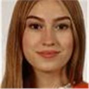 Profesora de FCE certificate en inglés, dispuesta a dar clases a personas de todas las edades con un nivel  inferior.