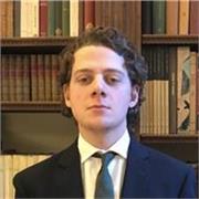 A chiunque desideri imparare o migliorare il proprio il proprio livello di Inglese