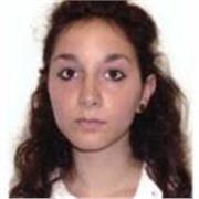 Laureanda in Giurisprudenza impartisce lezioni in diritto