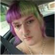 nativa alemana, he vivido en alemania durante 7 años y fui al colegio alemán de valencia.