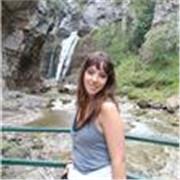 Estudiante aplicada y responsable con ganas de dar apoyo académico. Nivel de inglés avanzado y español nativo. Con experiencia.