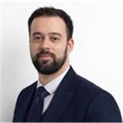 Doctorant en droit et chargé de TD – Soutien méthodologique pour réussir en Licence et Master.