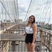 Tutora de inglés apta para alumnos de todas las edades y niveles. 