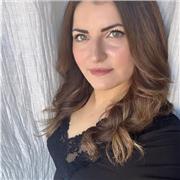 Una materia astratta spiegata in modo concreto, una realtà complicata che diventa la lettura della quotidianità!