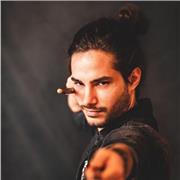 Insegnante di batteria laureato offre lezioni private adatte a qualsiasi livello ed età. (Bambini non sotto i 6-7 anni)