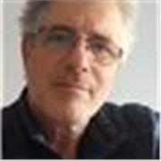 Professeur d'arts appliqués et de graphisme donne cours en ligne ou en présentiel selon localisation.
   