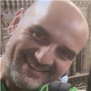 Maestro di scuola primaria offre lezioni private (anche di inglese) e aiuto compiti per bambini e ragazzi delle scuole medie e primi anni delle superiori