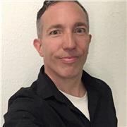 Studienrat gibt Englisch-Nachhilfe für alle Altersstufen