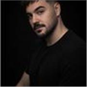 Soy un profesor con más de 10 años de experiencia en contenido para redes sociales e IA. SEO en Redes y Viralización