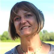 Insegnante offre ripetizioni per scuola primaria e secondaria, attraverso un metodo volto al raggiungimento dell' autonomia