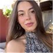 Profesora de inglés amable creativa y con vocación, daría clase a todas las edades hasta nivel C1. Cuento con experiencia previa