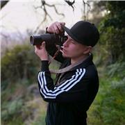 Ex Fotografo per professione e adesso per passione offre lezioni di fotografia a 360°, dalle basi alle tecniche più avanzate