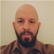 Chitarrista, cantante, compositore offre lezioni di chitarra moderna, online o in presenza