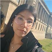 Professeur particulier donne de courses d'anglais et espagnol aux étudiants jusqu'a niveau B2