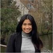 Profesora de inglés con 6 años de experiencia. Clases de conversación, preparación de exámenes de Cambridge y refuerzo de gramátic