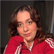 Insegnante per ripetizioni di italiano, filosofia e materie umanistiche