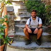 Insegnante di sostegno si rende disponibile come aiuto compiti per ragazzi della scuola elementare e medie