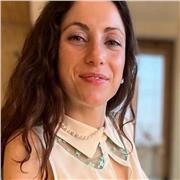 Diplomata presso l’istituto Efrem Nobili di Molinella mi offro per insegnare italiano a ragazzi