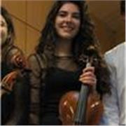 I give private lessons tailored to your level and learning needs 